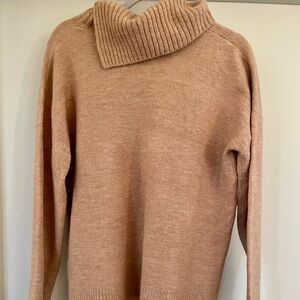 Banana Republic Open Turtleneck Sweater, size M